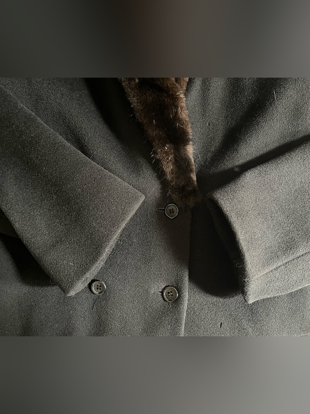 Vintage Hannah Black Wool Coat With Mink Collar - Picture 5 of 15
